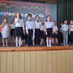 6-latki występują na scenie