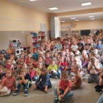 Zdjęcie grupowe wszystkich dzieci