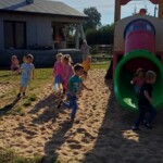 Zabawy na placu zabaw