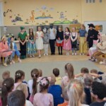 Zdjęcie grupowe aktorów