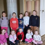 Zdjęcie grupowe w pałacu