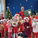 Leśne Duszki z Mikołajem