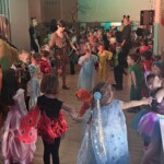 Wspólna zabawa przy muzyce