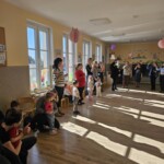 Zabawy muzyczno-ruchowe